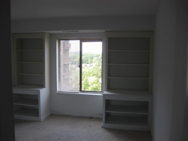 Second room - 3101 S Manchester St