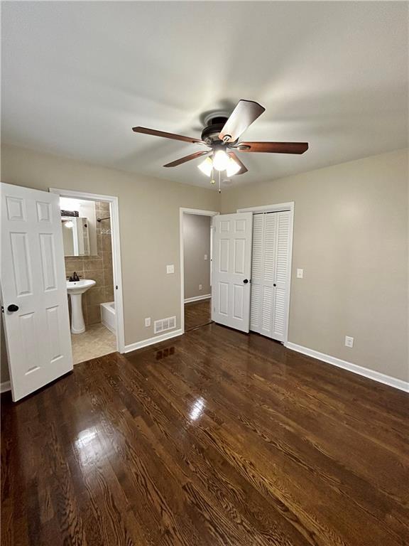 Building Photo - 1534 Collier Dr SE