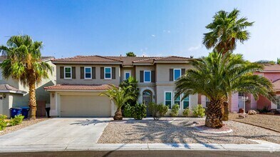 Building Photo - West Vegas Pool Home With First Floor Bed ...