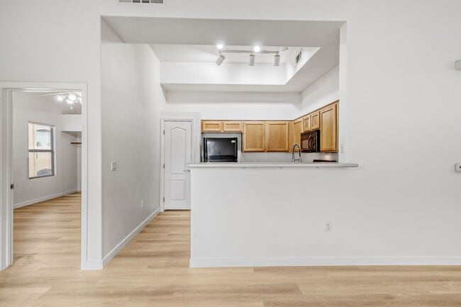 Building Photo - 2-Bed, 2-Bath Condo with Rare Feature-Both Bedrooms Include Attached Bathroom