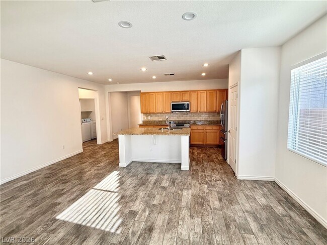 Building Photo - 5190 Lignum Ave