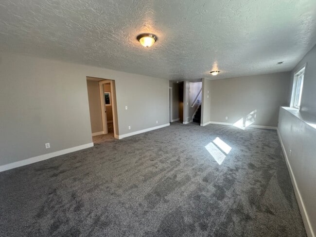 Building Photo - 1175 W 1420 N