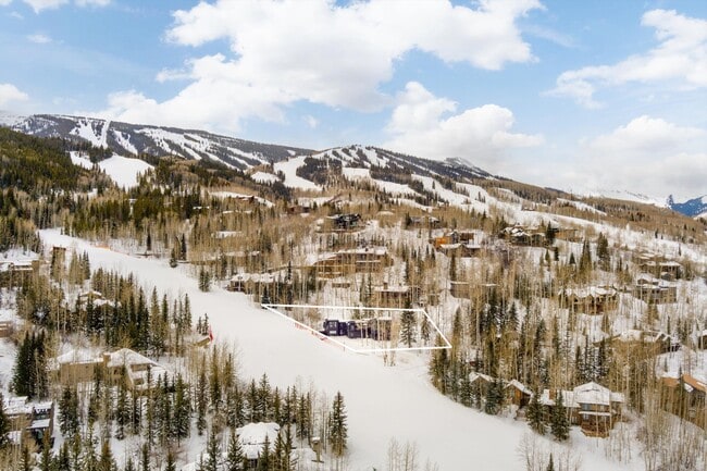 Building Photo - 126 Edgewood Ln