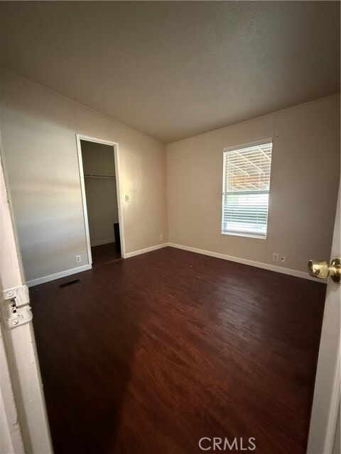 Building Photo - 45492 Sleepy Hollow Ln