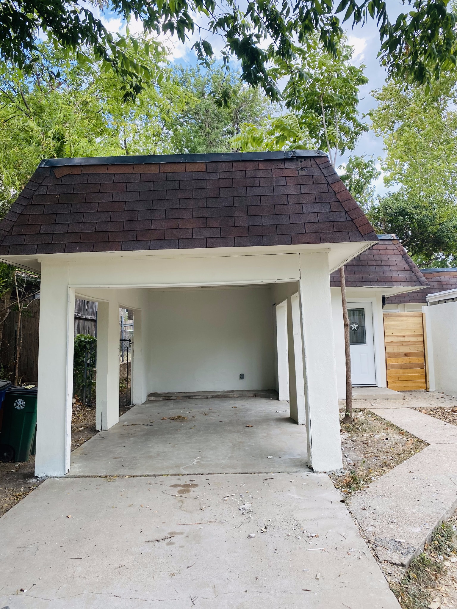 Carport - 1201 Radcliff Dr