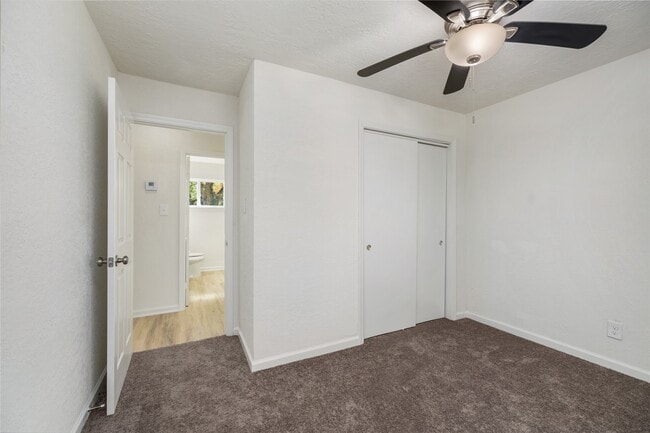 Building Photo - 5915 Beldart St