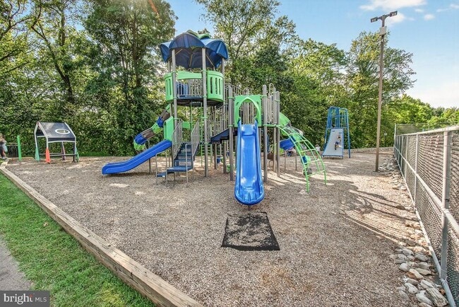 Building Photo - 11117 Innsbrook Way