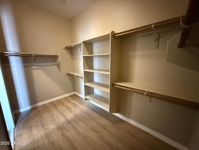 Building Photo - 4045 S Camellia Dr