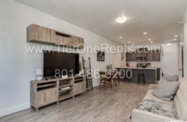 Building Photo - NO DEPOSIT option available for qualified renters!