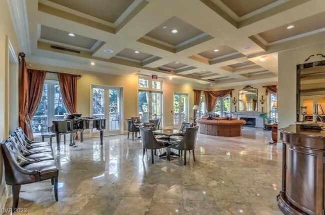 Clubhouse - 230 E Flamingo Rd