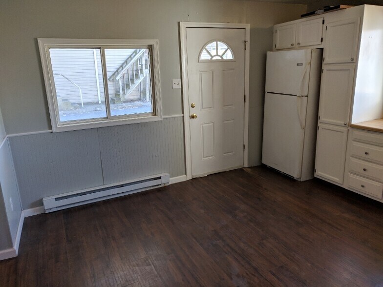 Building Photo - 1172 Wyoming Ave