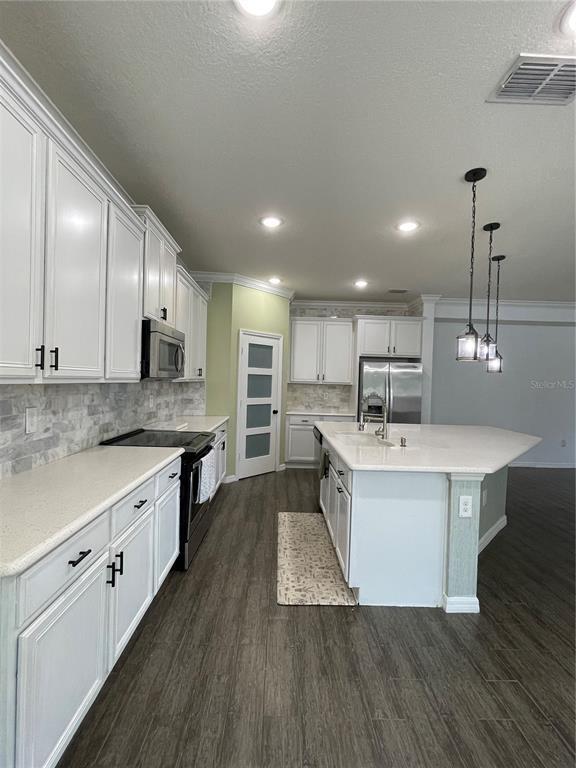 Building Photo - 4501 Baler Trails Dr