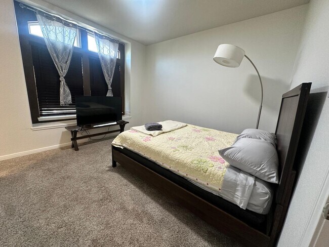 Building Photo - 3322 Harvest Meadow Ln