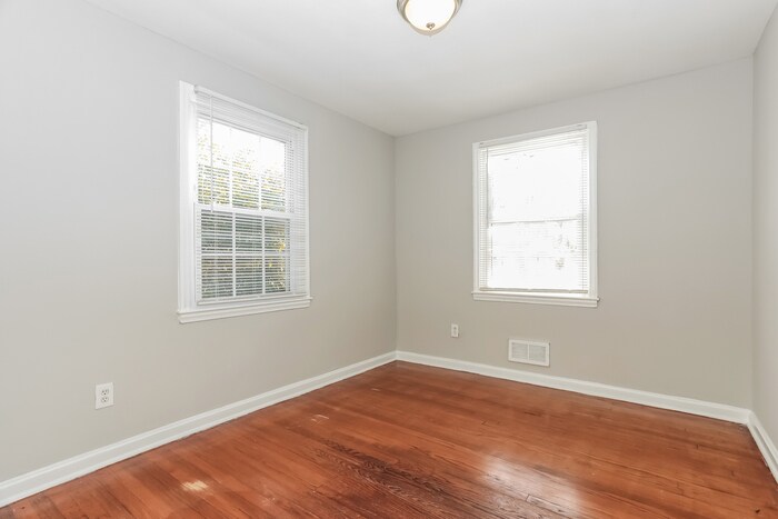 Building Photo - 4903 Anntana Ave