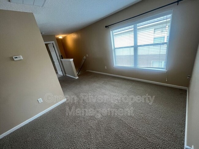 Building Photo - 1500 Calming Water Dr