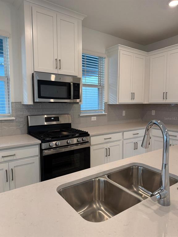 Building Photo - 12767 Harvest Rain Ave