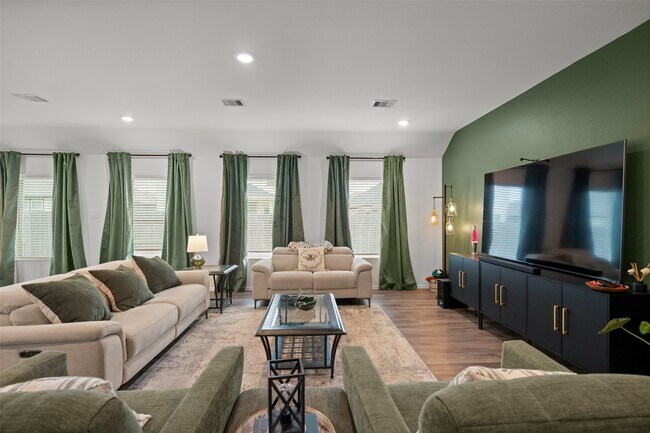 Building Photo - 17011 Garden Moor Trl