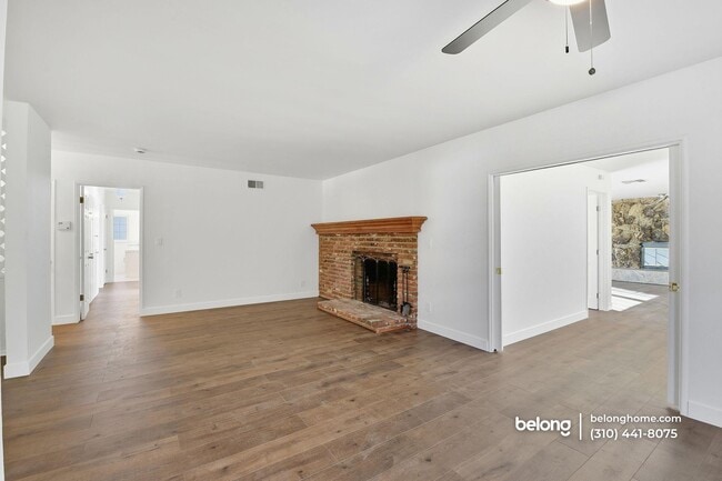 Building Photo - 6539 Petit Ave