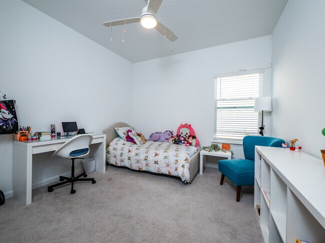 Building Photo - 9052 SW 58th Cir