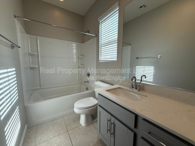 Building Photo - 4064 E Pony Ln