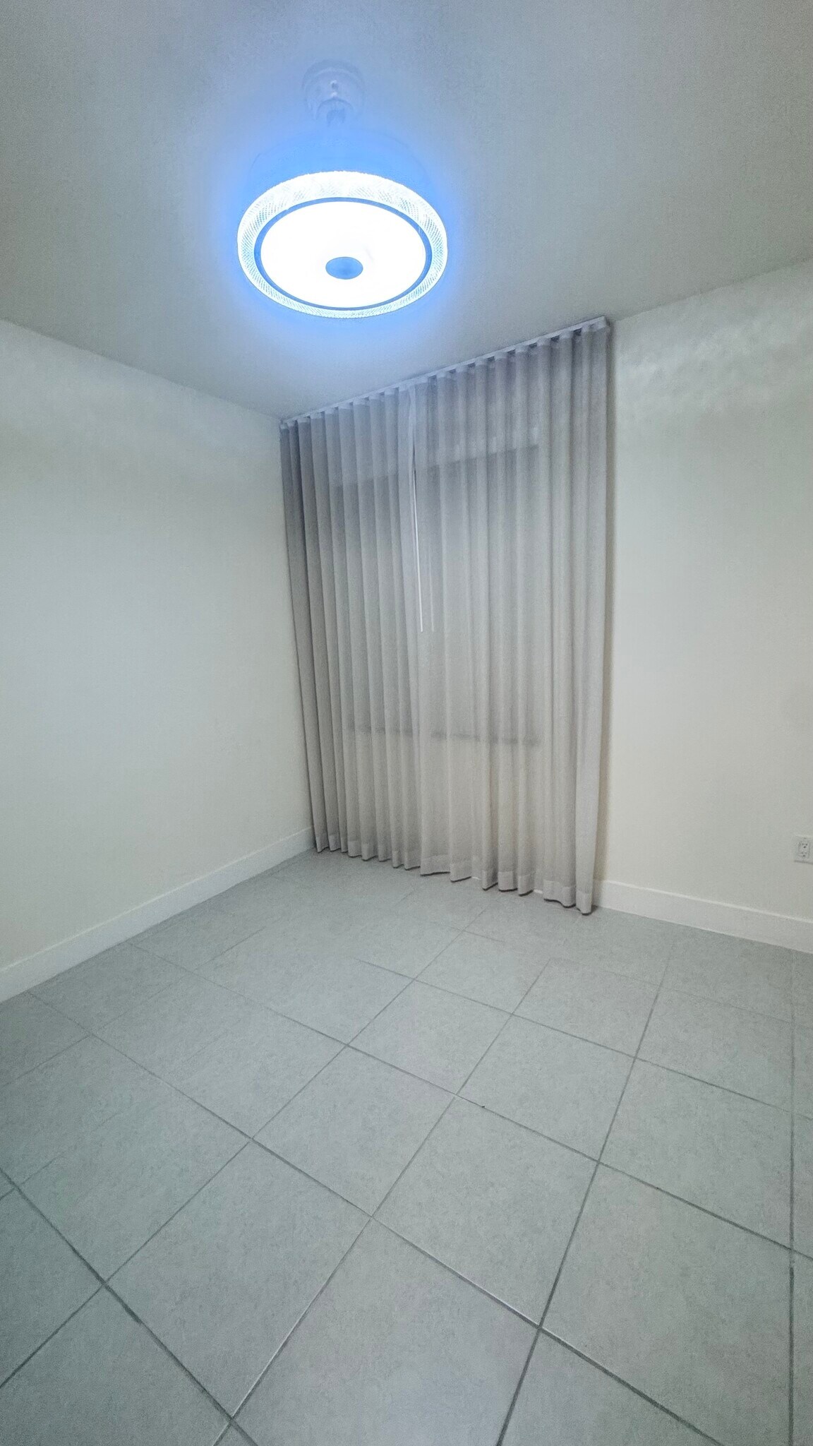 Bedroom 3 - 8001 NW 41st St