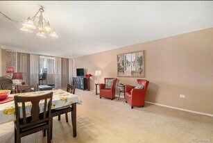 Building Photo - 1020 15th St