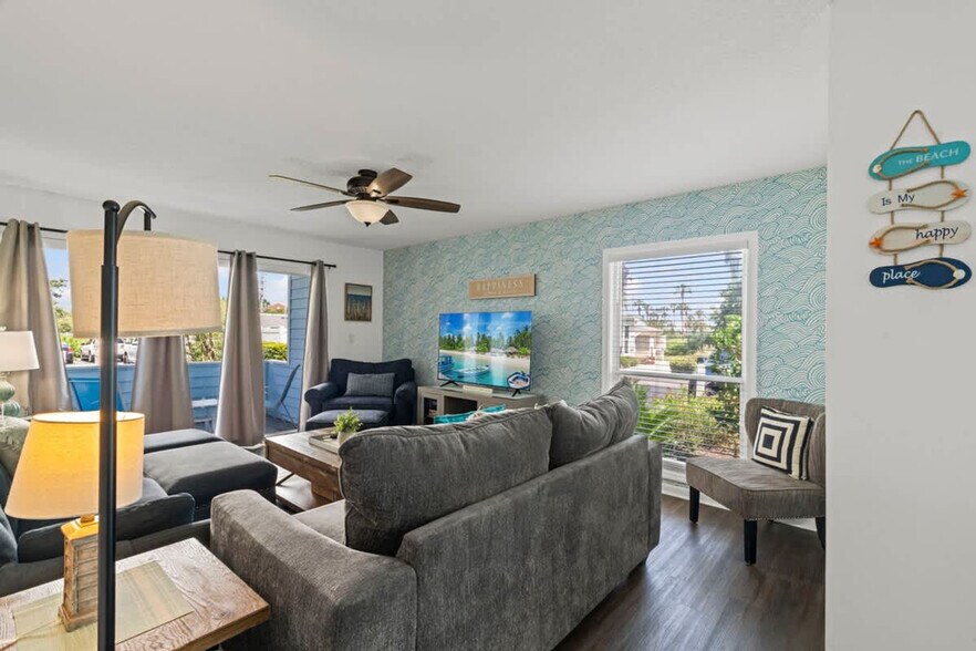 Building Photo - 6301 A1A S