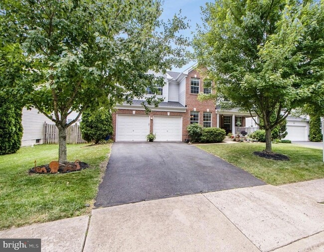 Building Photo - 115 Richard Dr SE