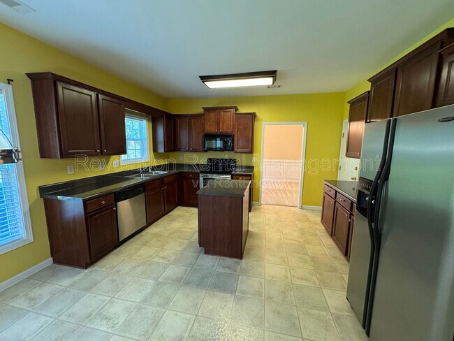 Building Photo - 4060 Preserve Ln
