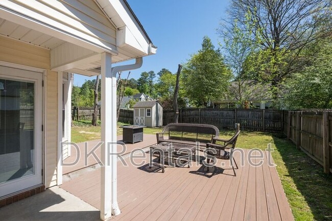 Building Photo - 898 Halston Ct