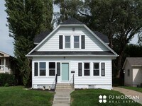 Building Photo - 6262 Pine St