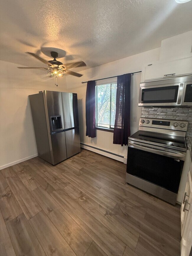 Building Photo - 2718 Galisteo Ct