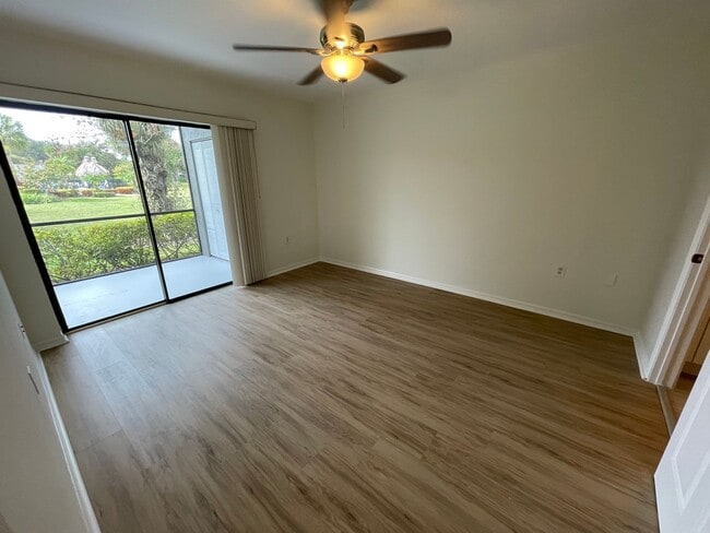 Building Photo - ANNUAL RENTAL - 2/2 CONDO IN ABBEY AT BERKSHIRE VILLAGE