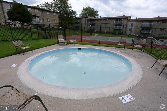 Building Photo - 111 Idlewild Rd