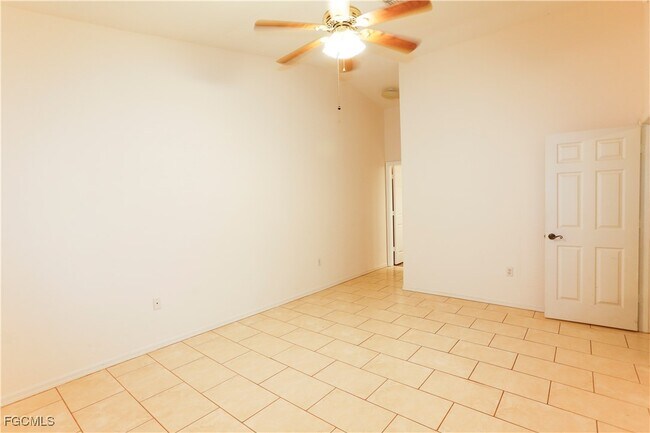 Building Photo - 12515 McGregor Blvd