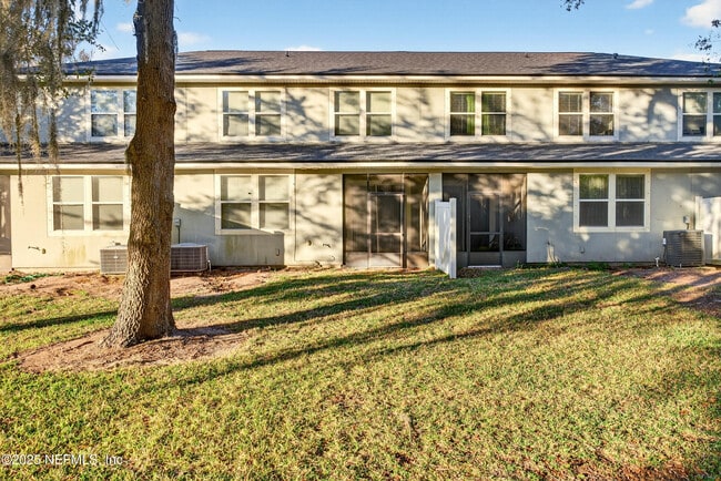 Building Photo - 3698 American Holly Rd