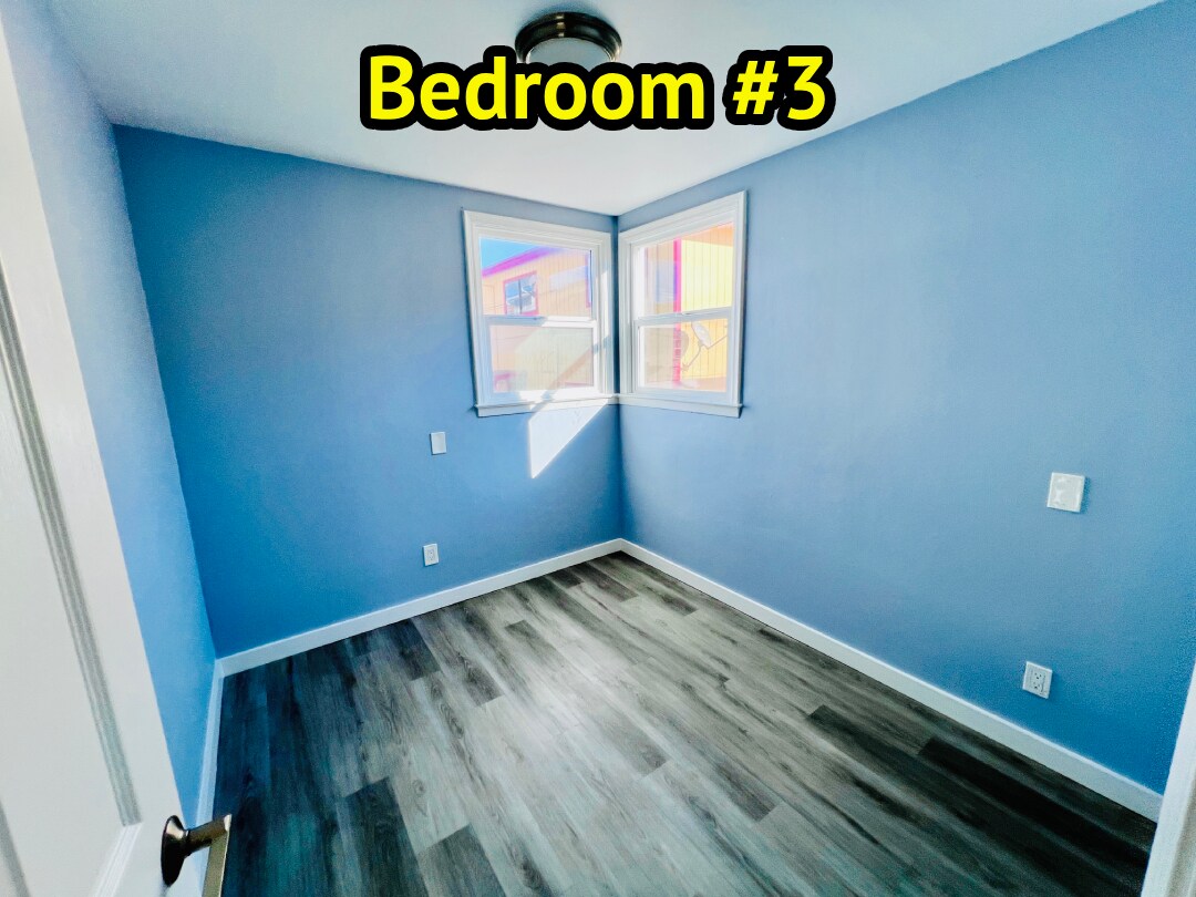 Building Photo - 660 Railroad Ave