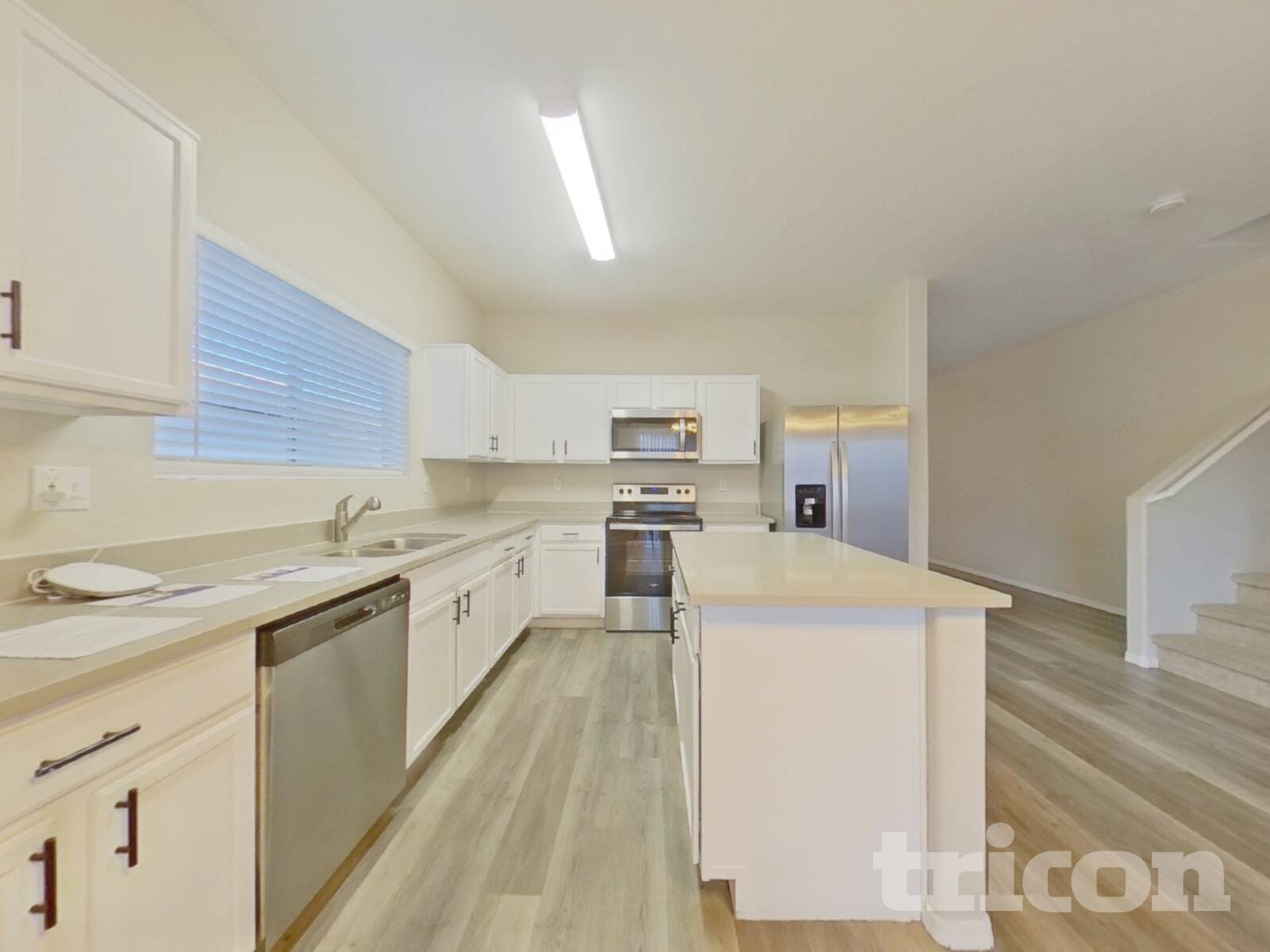 Building Photo - 2840 W Mineral Butte Dr