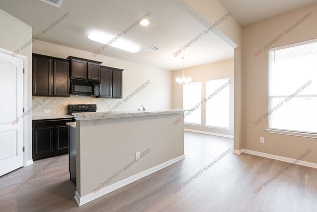 Building Photo - 7213 Lee Hall Loop