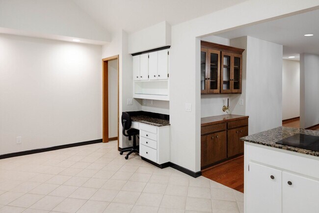 Building Photo - Fall Special $200 off First months rent