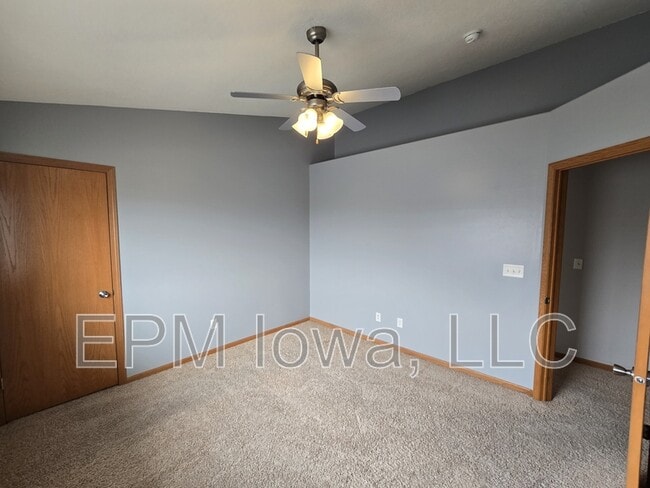 Building Photo - 147 Alydar Dr