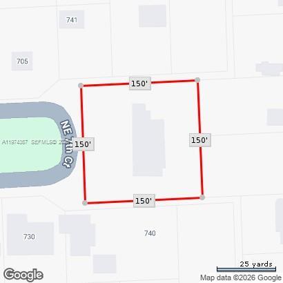 Building Photo - 750 NE 120th St