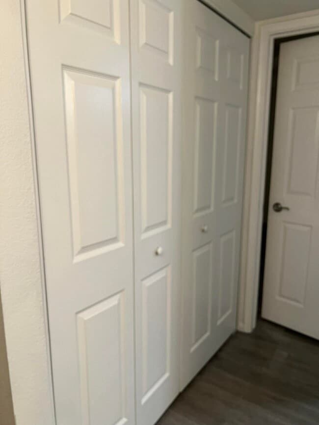 Building Photo - Calle Norlo