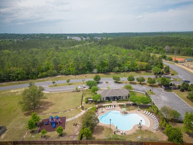 Building Photo - 1035 Limpkin St