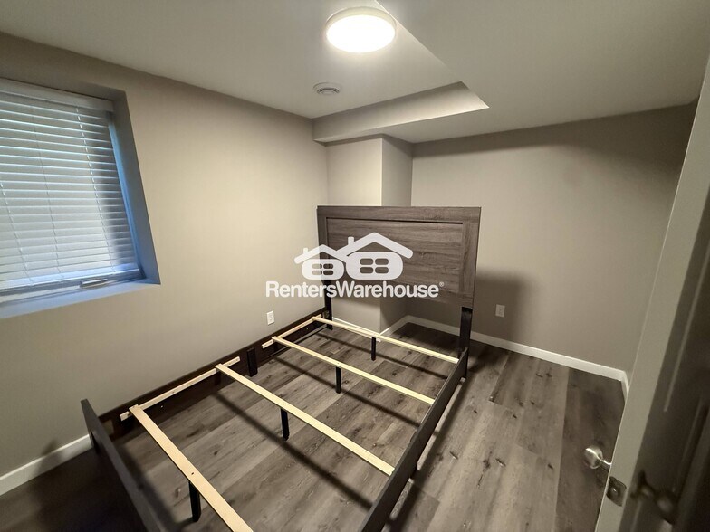 Building Photo - 115 Craig Way NE