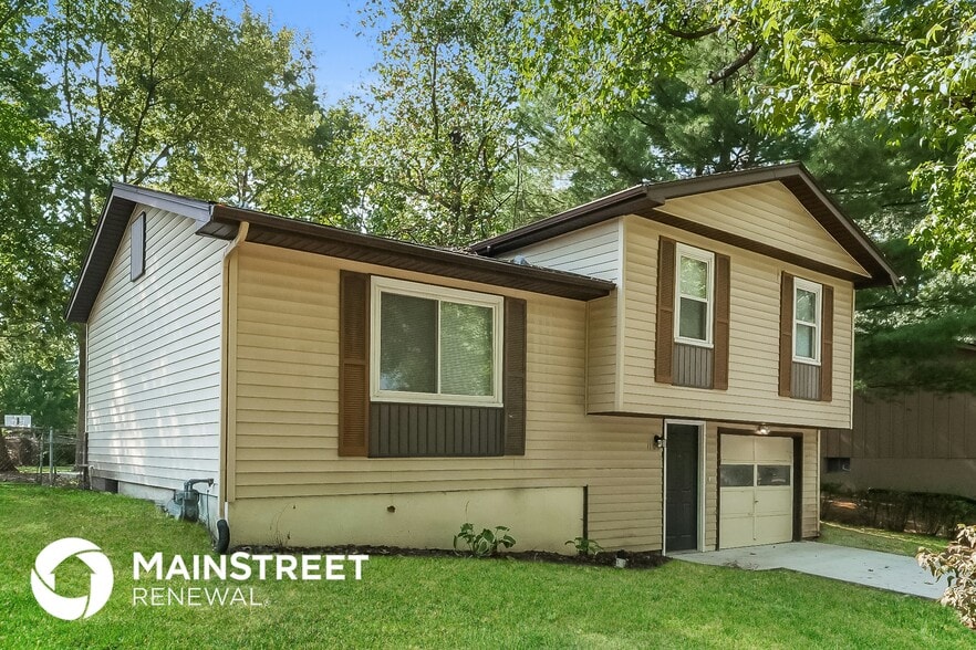 Building Photo - 1109 NE Columbus St