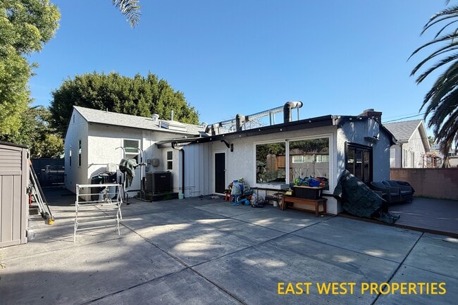 Building Photo - 4337 Coolidge Ave