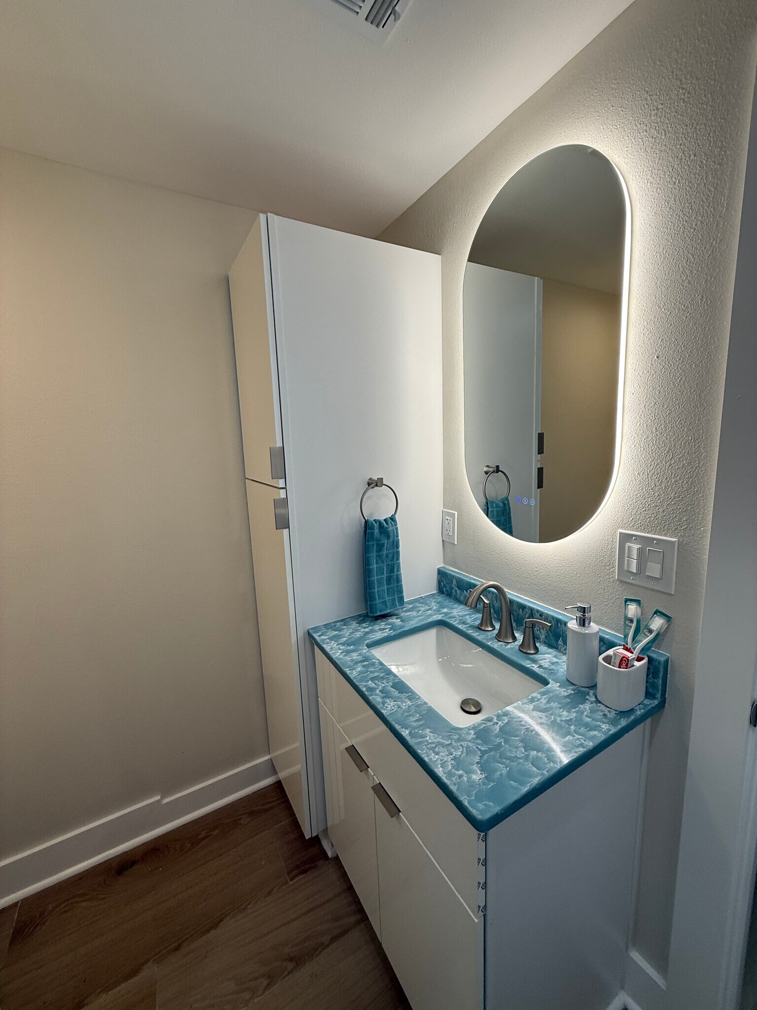 Master Bath - 6300 Flotilla Dr