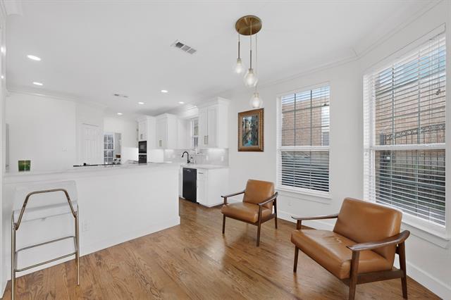 Building Photo - 6440 Fianna Hills Dr