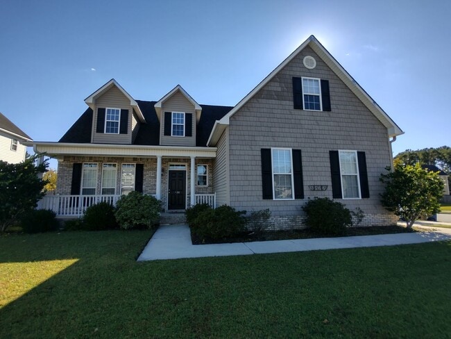 Building Photo - 302 Savannah Dr